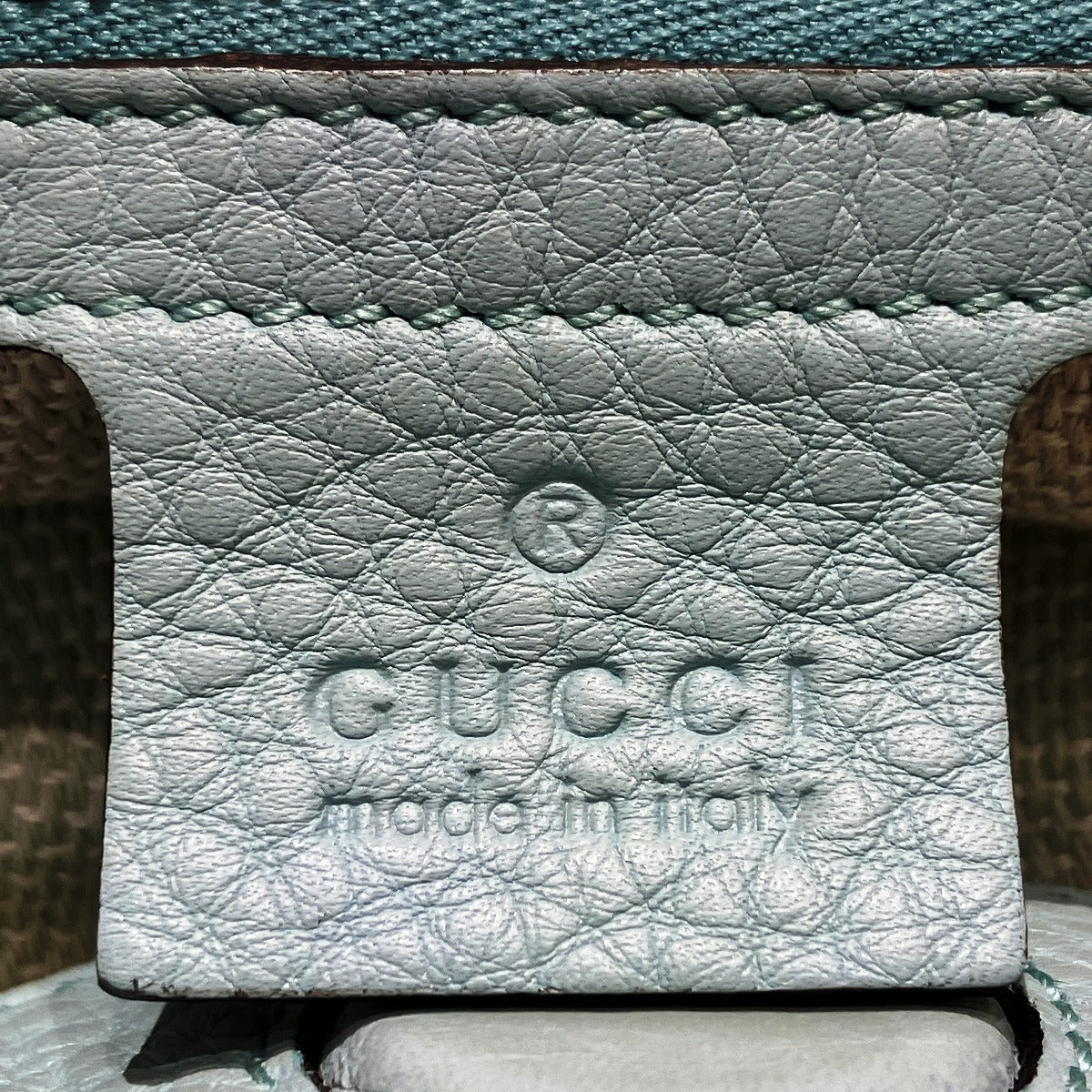 グッチ バンブーショッパー ストロー レザー ハンドバッグ