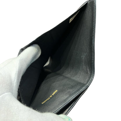 シャネル レザー二つ折り財布