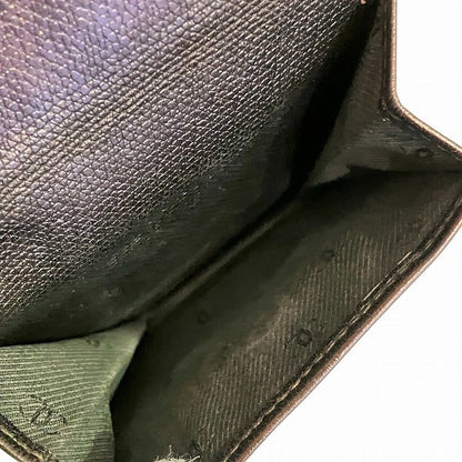 シャネル レザー二つ折り財布