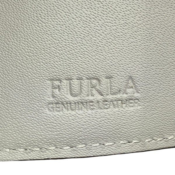 フルラ レザー三つ折り財布