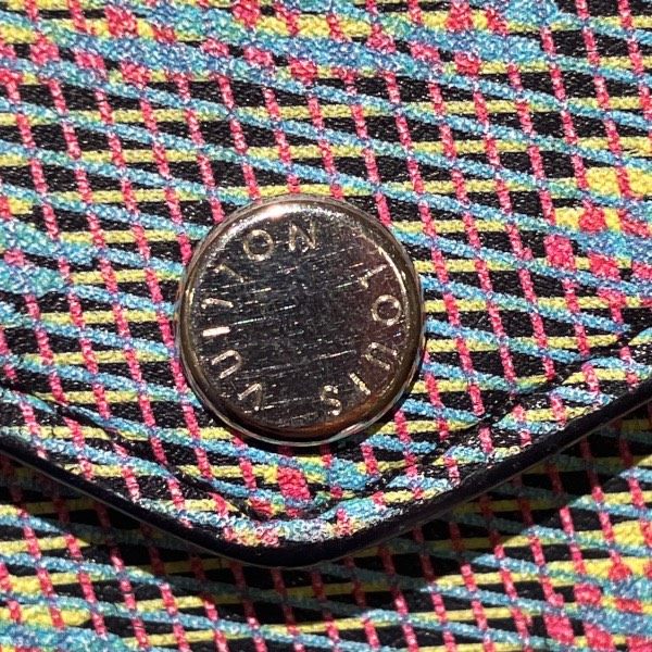 ルイヴィトン モノグラムLVポップ 財布