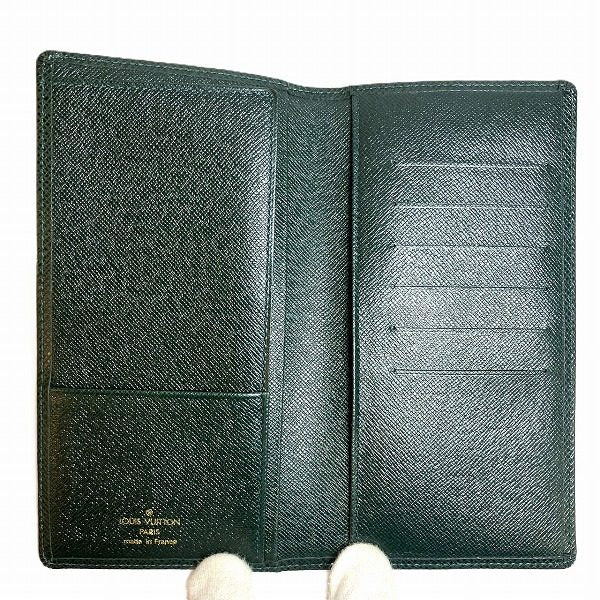 ルイヴィトン ポルトバルールカルトクレディ レザー長財布