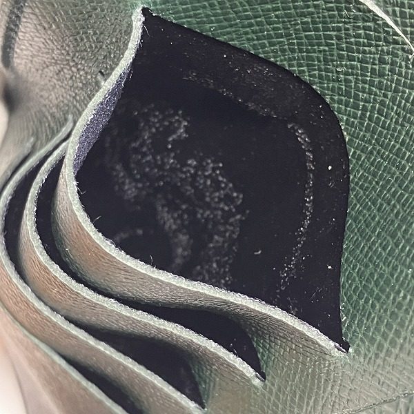 ルイヴィトン ポルトバルールカルトクレディ レザー長財布