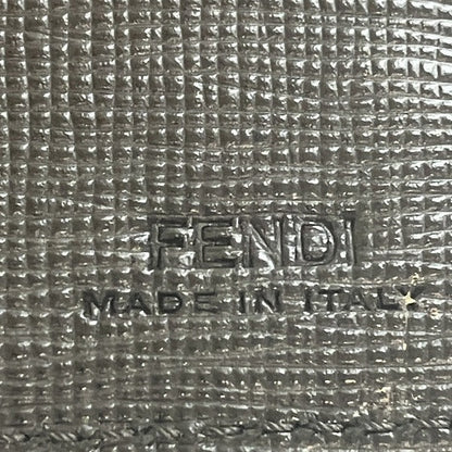 フェンディ レザー二つ折り財布