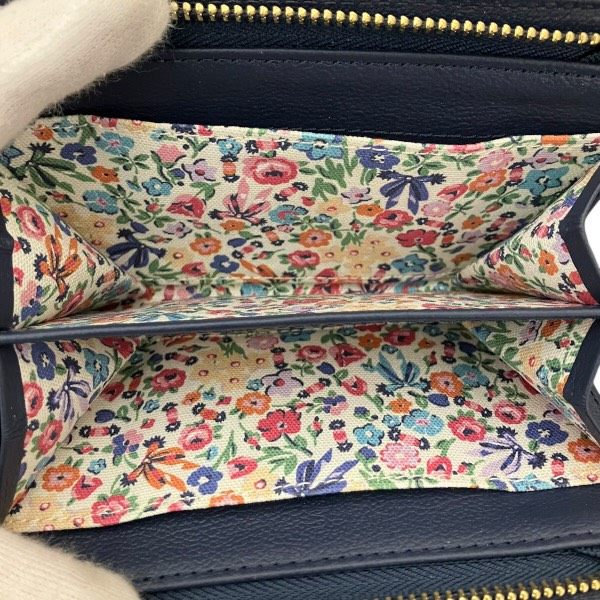 キャスキッドソン レザー二つ折り財布