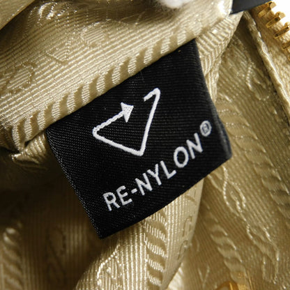 プラダ Re-Nylon シアリング ハンドバッグ