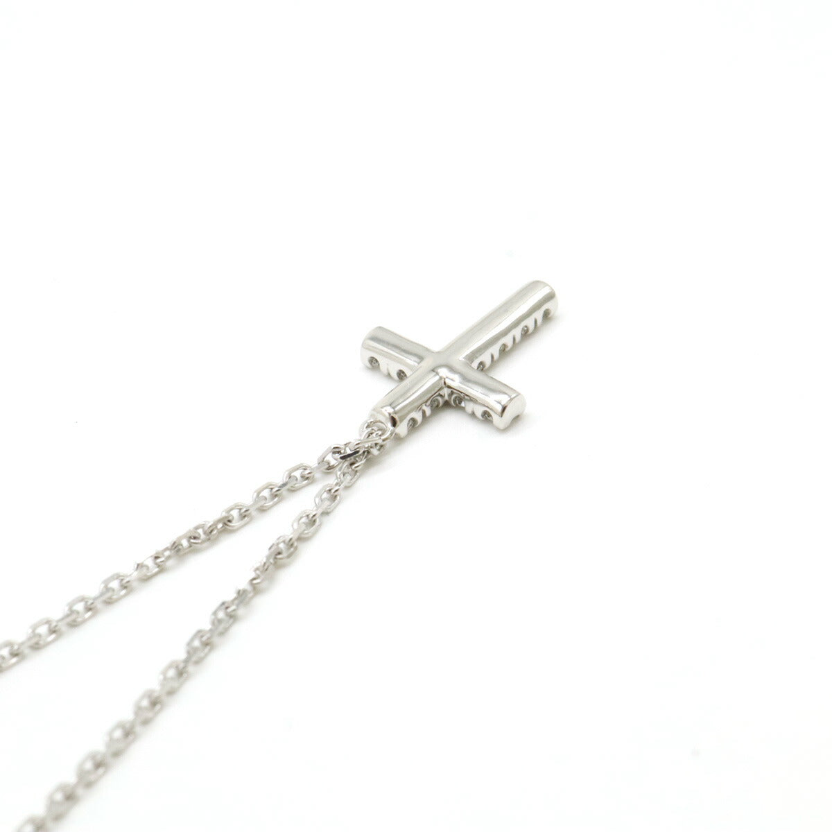 カルティエ シンボル クロス ダイヤモンド ネックレス