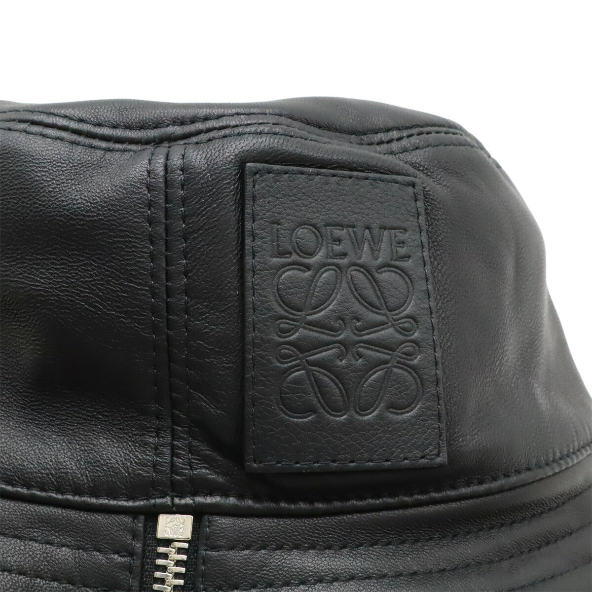 ロエベ フィッシャーマンハット レザー バケットハット