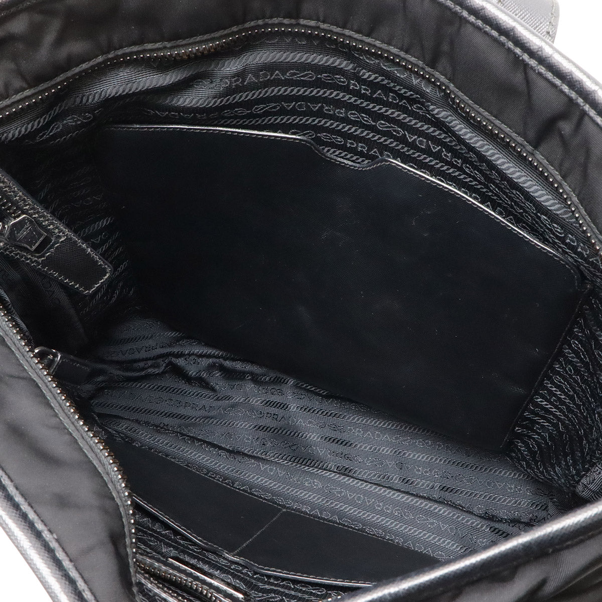 プラダ ナイロン レザー2wayトートバッグ
