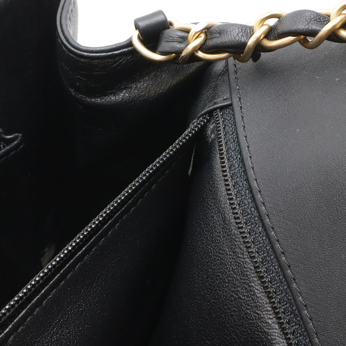 シャネル マトラッセVステッチ レザー2wayバッグ