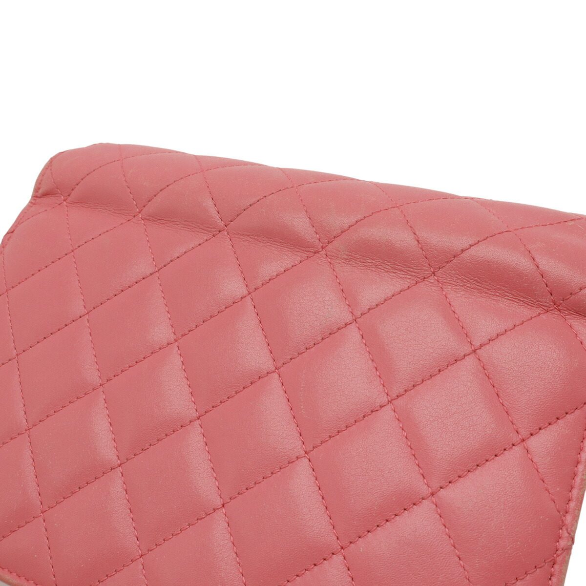 シャネル シンプリーCC マトラッセ レザー チェーンウォレット ショルダーバッグ