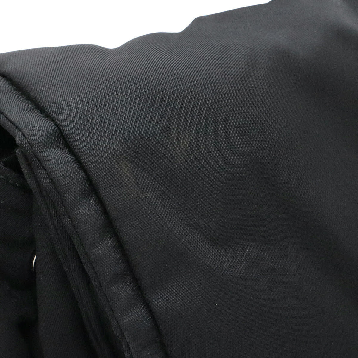 プラダ Re-Nylon レザーショルダーバッグ