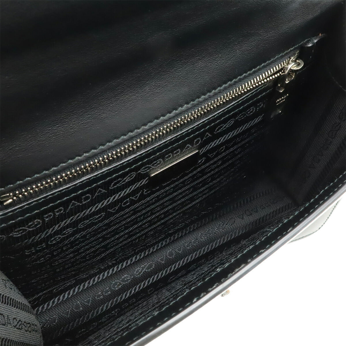 プラダ パテントレザー2WAYショルダーバッグ
