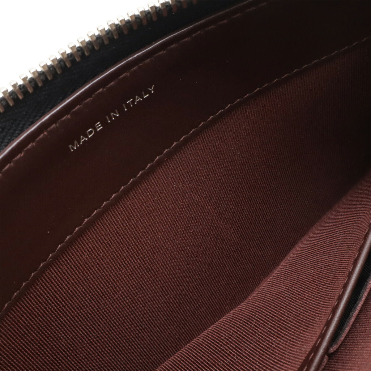 シャネル マトラッセ レザー 長財布