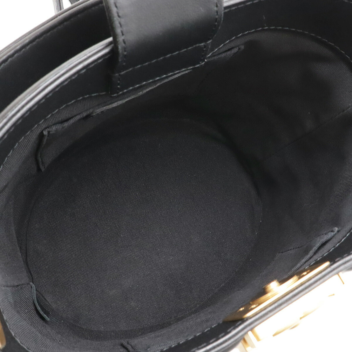 シャネル ボーイシャネル レザー2wayバケットバッグ