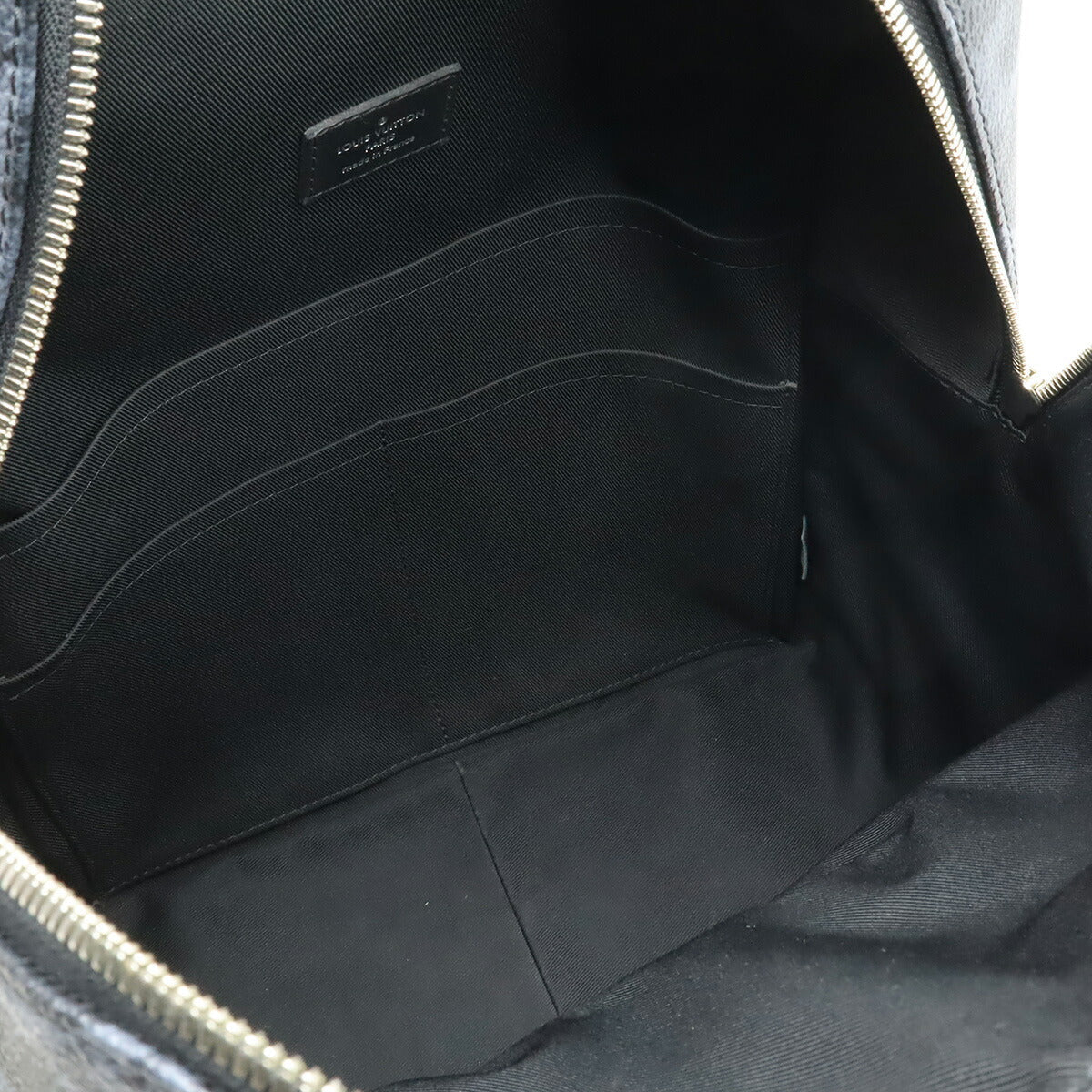 ルイヴィトン ディスカバリー モノグラパステルノワール バックパック