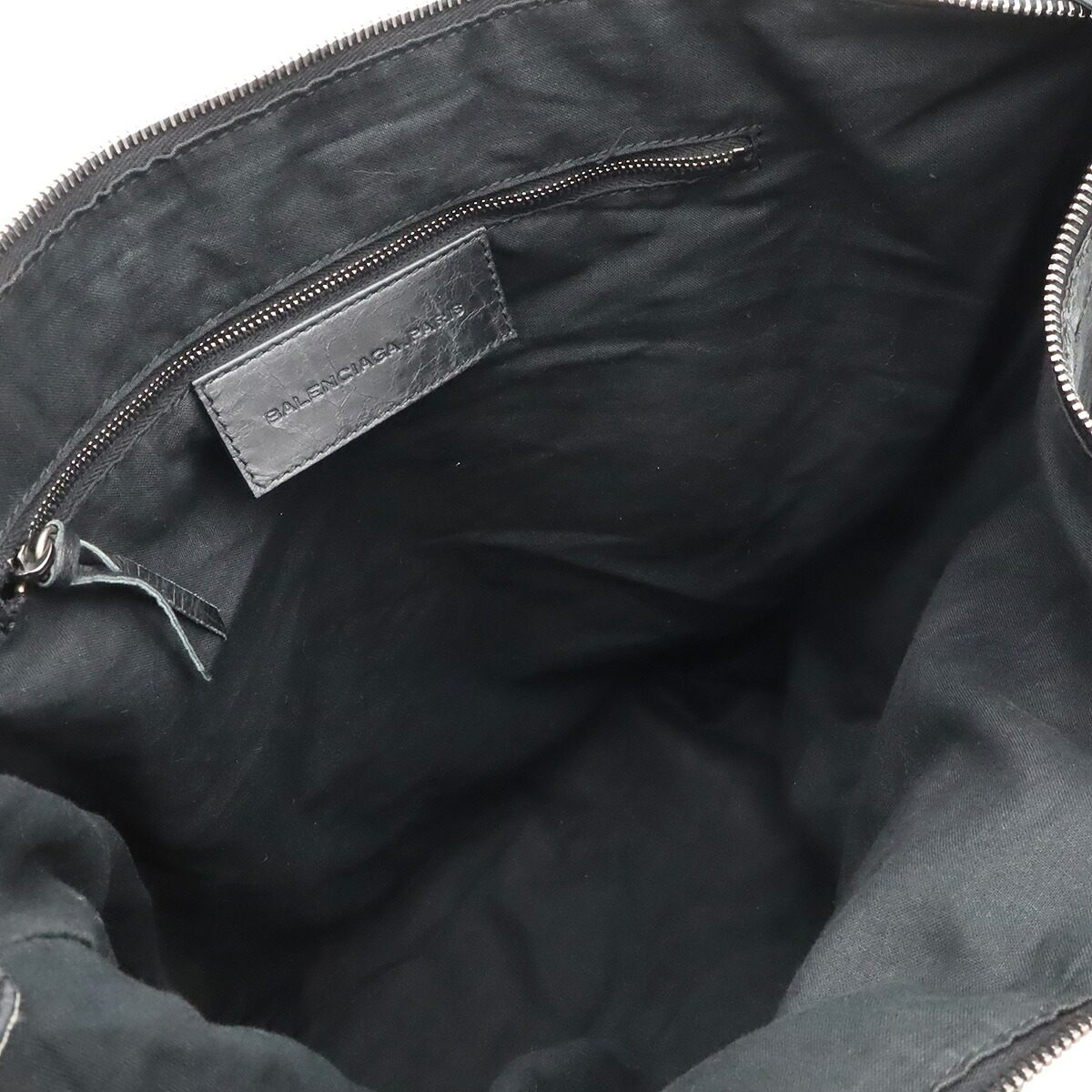 バレンシアガ THE MENS DAY レザーショルダーバッグ