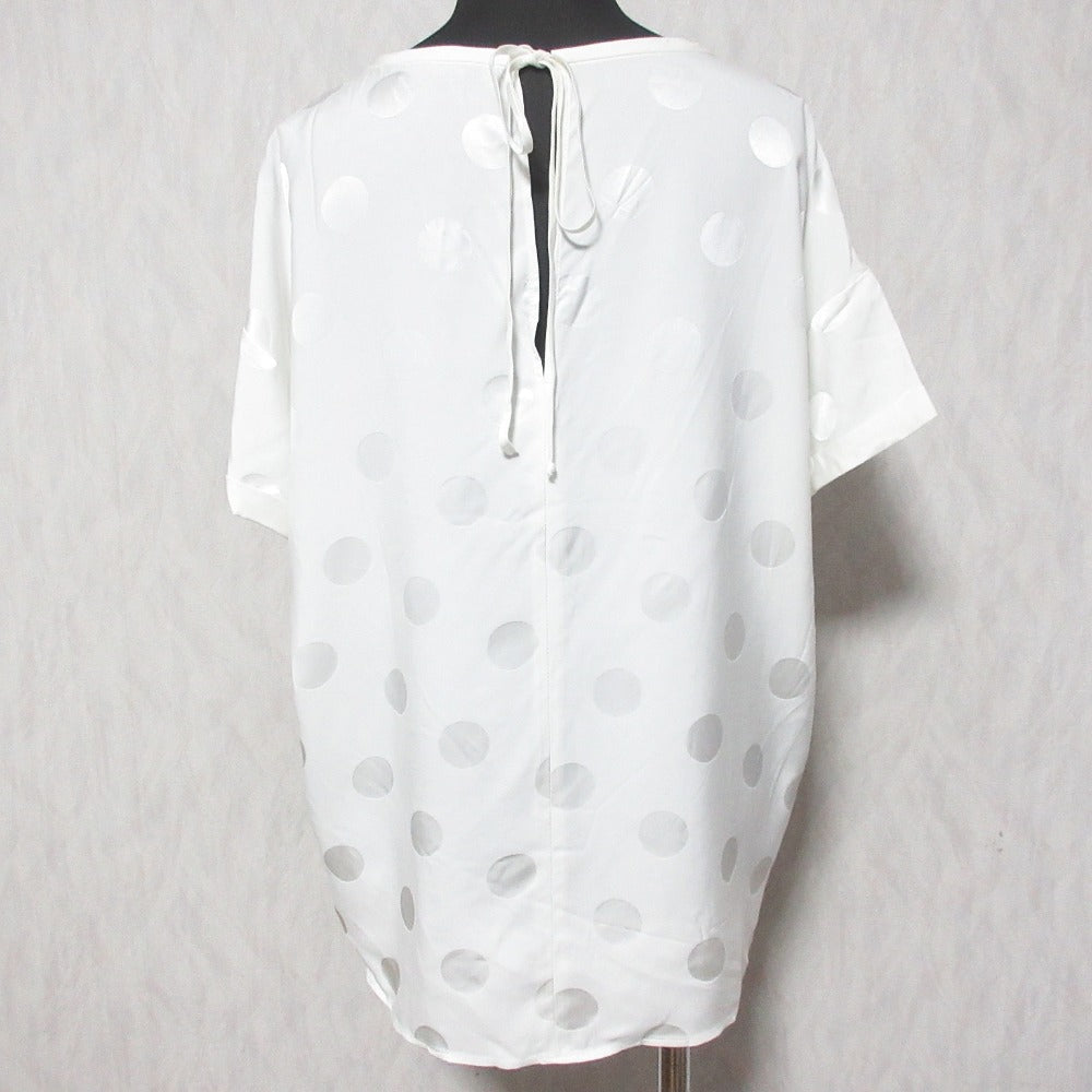 イブルース ドット柄ショートスリーブカットソー