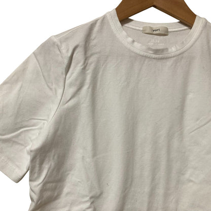 ヨリ クルーネックショートスリーブTシャツ