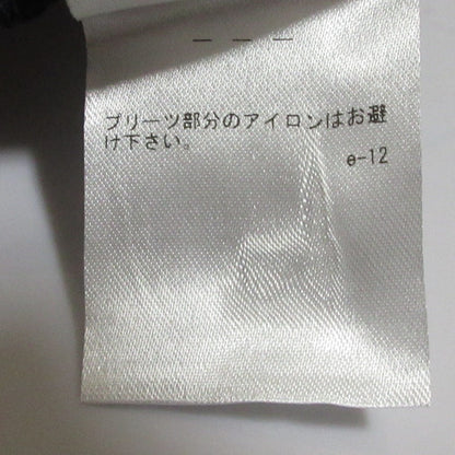Jiyuku Vネック ドッキング プリーツ カットソー