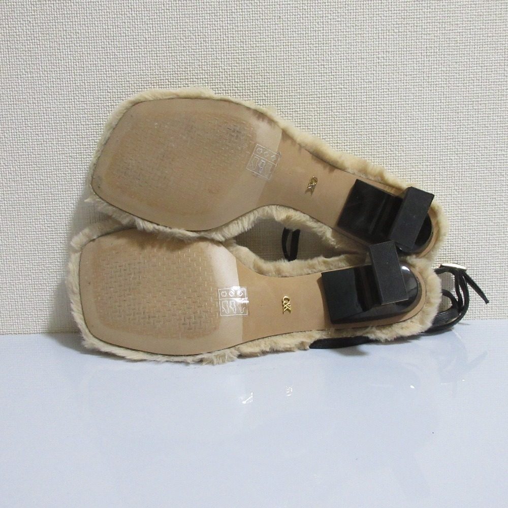 CHARLES & KEITH ナッパシープレザー サンダル