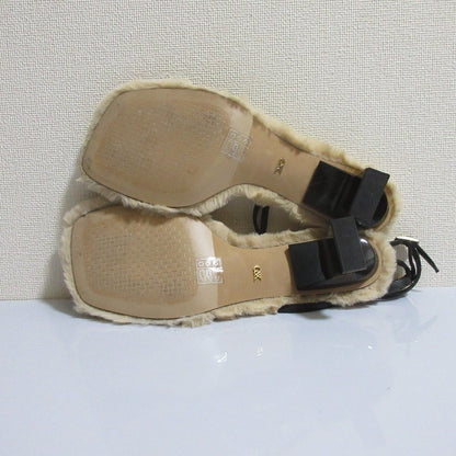 CHARLES & KEITH ナッパシープレザー サンダル