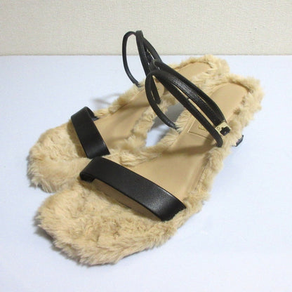 CHARLES & KEITH ナッパシープレザー サンダル