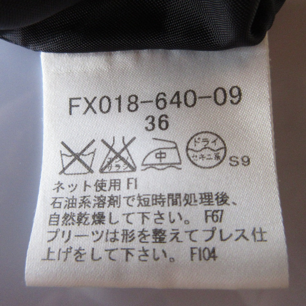 バーバリー ロンドン シルク フレア スカート