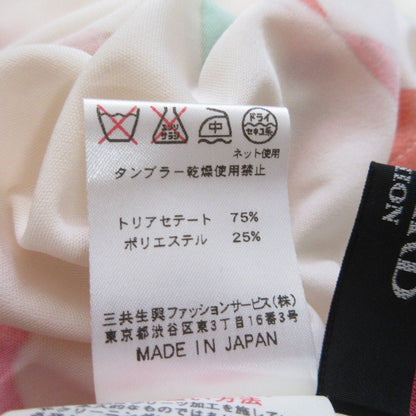 レオナール フラワーセンタープリーツワンピース