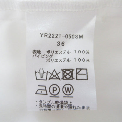 yori ダブルクロスフリルノースリーブブラウス