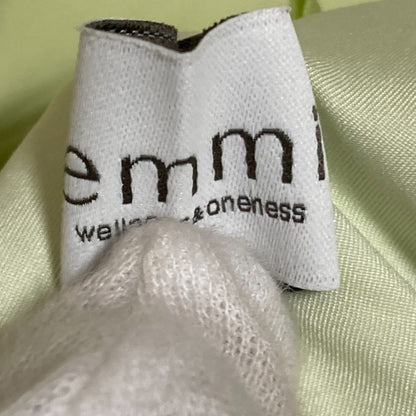 emmi 撥水 ギャザー フレア スカート