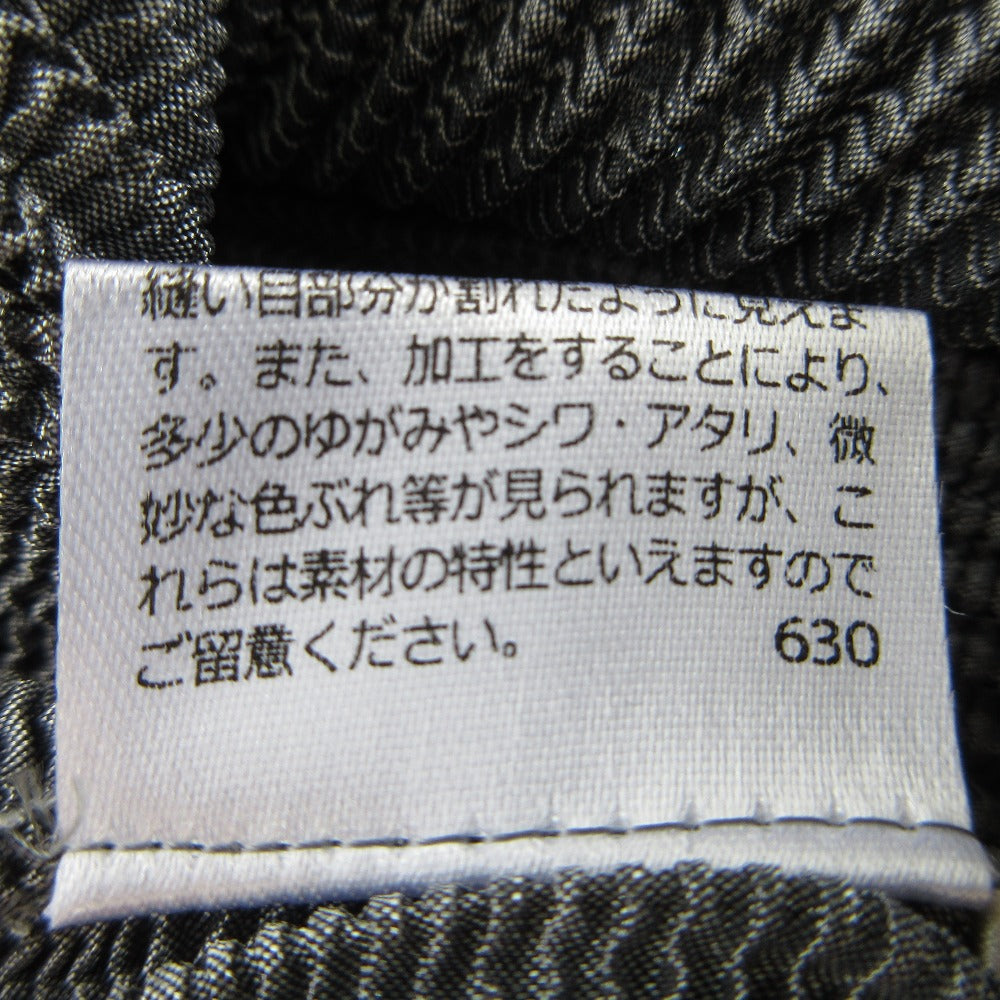 スペッチオ ビジュー刺繍プリーツトップス