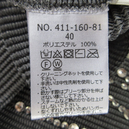 スペッチオ ビジュー刺繍プリーツトップス