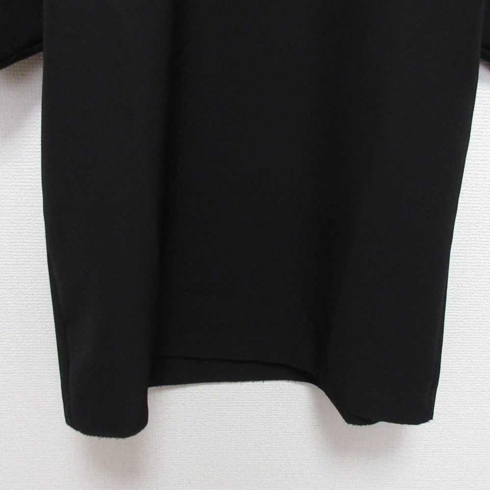 モスキーノ ジーンズ ロゴ刺繍Tシャツ