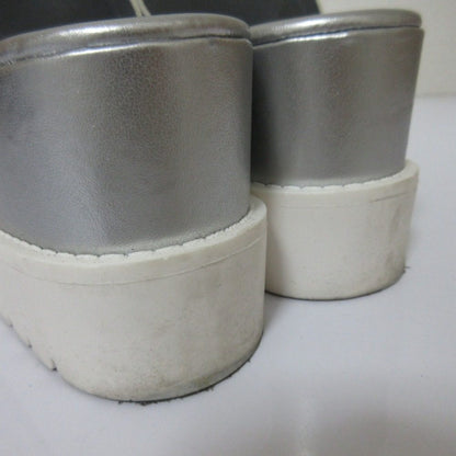 カレンリップス レザーサンダル