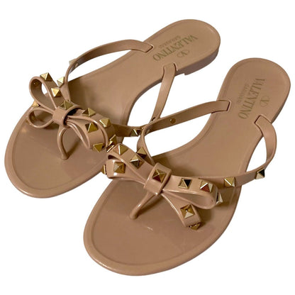 ヴァレンティノ ガラヴァーニ ロックスタッズ ラバー サンダル