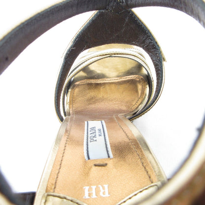 プラダ クロス ストラップ レザー サンダル