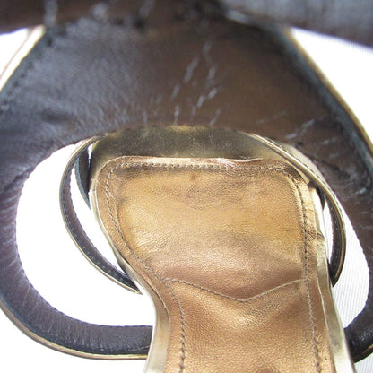 プラダ クロス ストラップ レザー サンダル