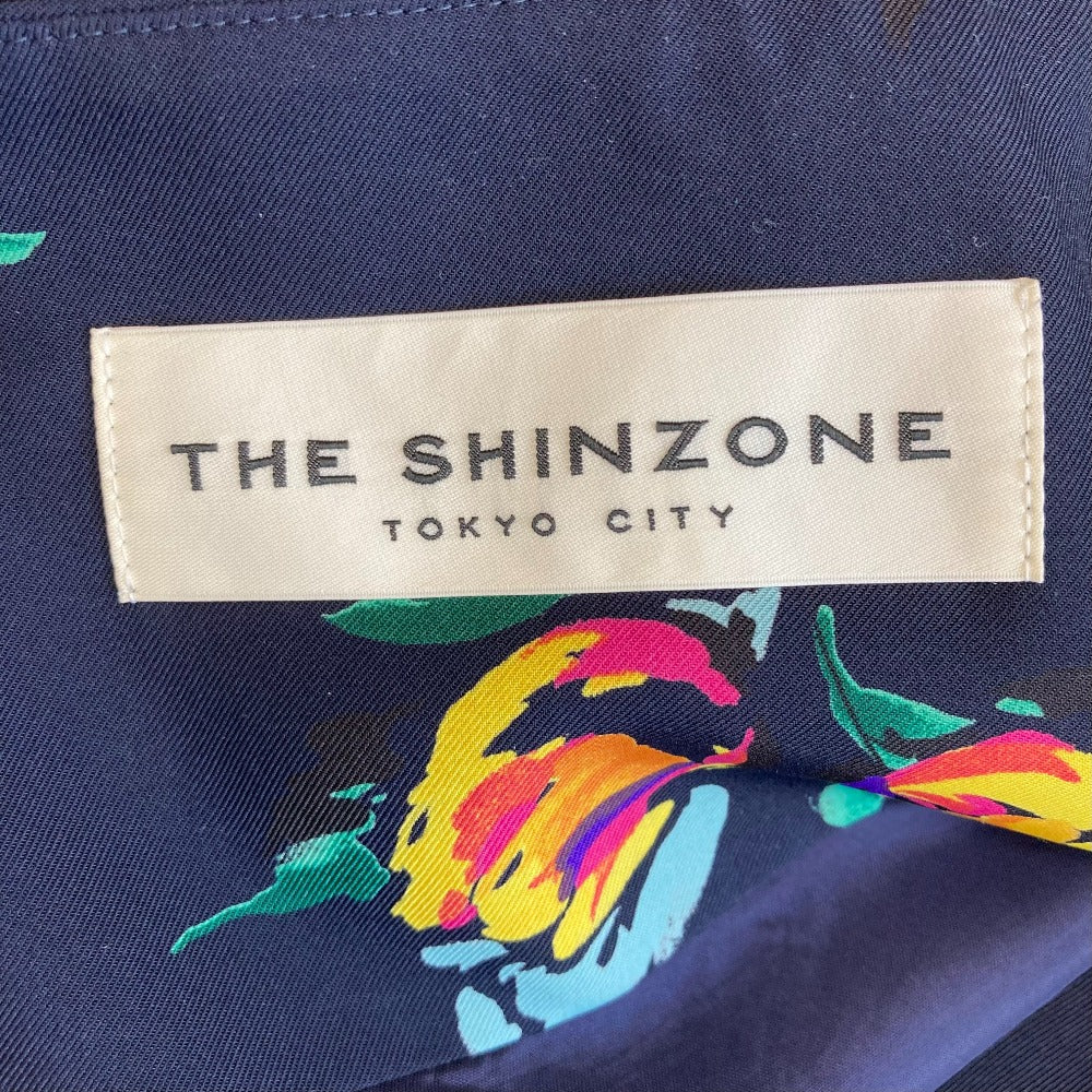ザシンゾーン ボタニカルフラワープリントノースリーブワンピース