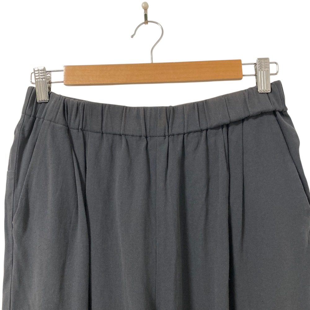 エヴァムエヴァ コットンテーパードパンツ
