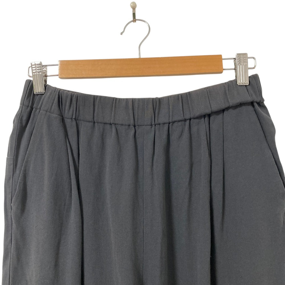 エヴァムエヴァ コットンテーパードパンツ
