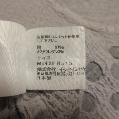 ミーイッセイミヤケ カリフラワードットノースリーブトップス