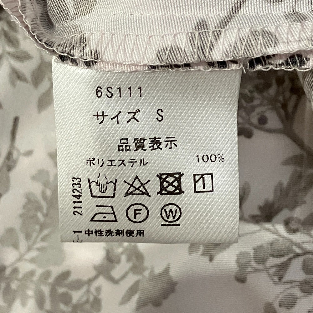 セブンテンバイミホカワヒト フラワープリントブラウス