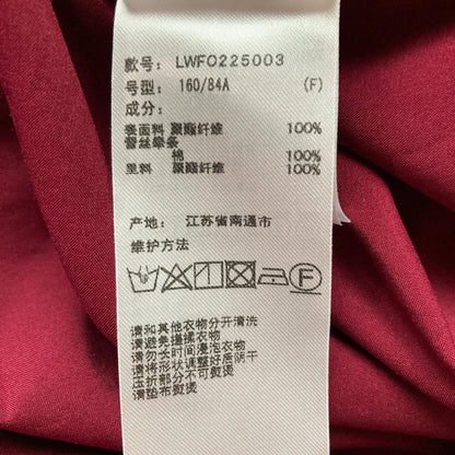 リリーブラウン フラワーサテンプリーツワンピース