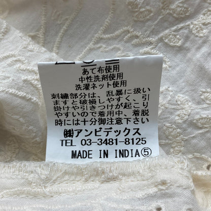 ビュルデサボン 刺繍半袖ブラウス