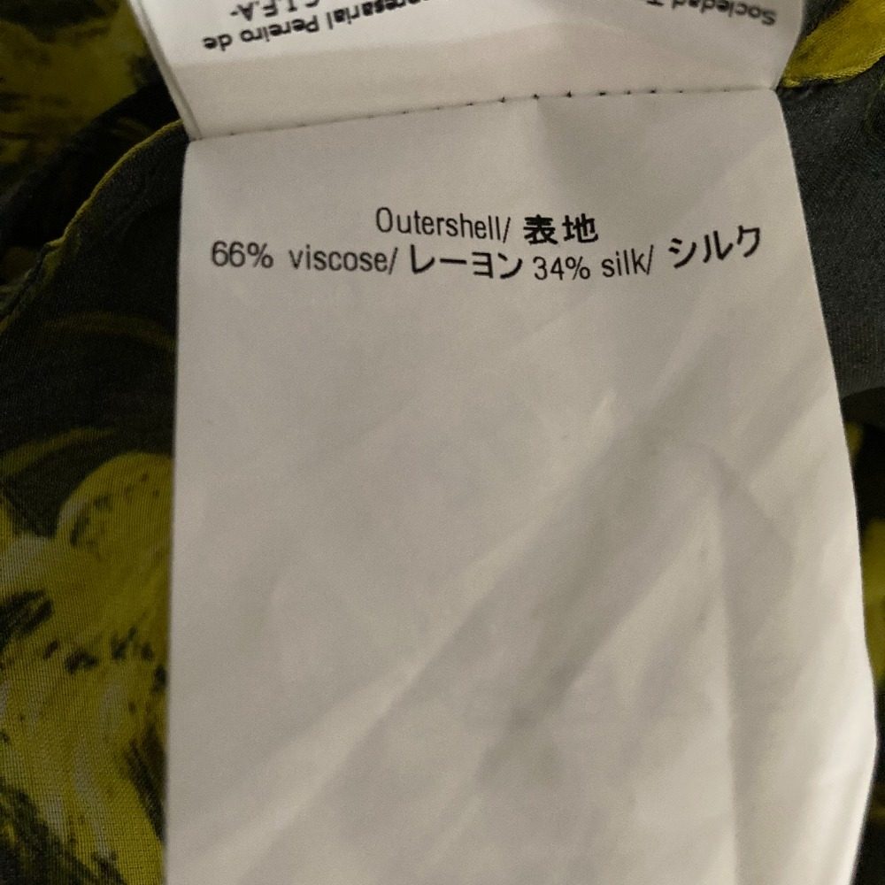 キャロリーナヘレラ フラワープリントノースリーブブラウス