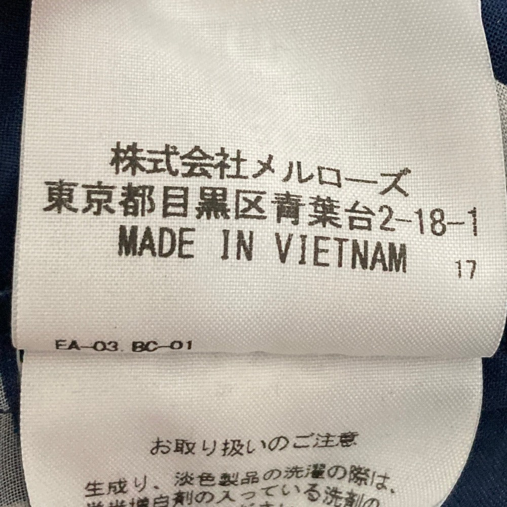 インゲボルグ カメリアリボンプリントプリーツノースリーブブラウス