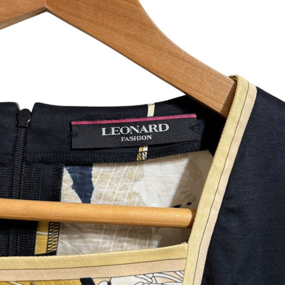 LEONARD FASHION フラワープリント ラインストーン プルオーバーブラウス