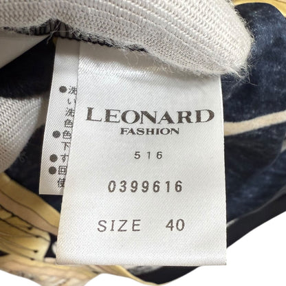 LEONARD FASHION フラワープリント ラインストーン プルオーバーブラウス