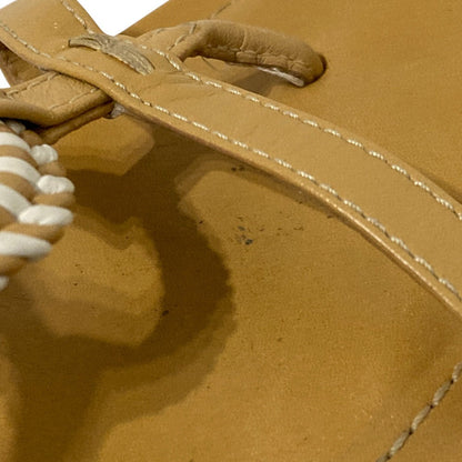 トッズ レザー トングサンダル